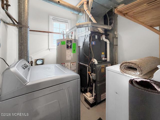 7 Meadow Court, Hazlet, NJ 07730