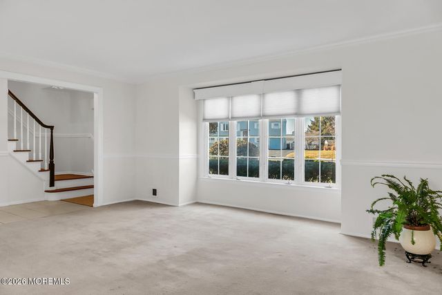 7 Meadow Court, Hazlet, NJ 07730