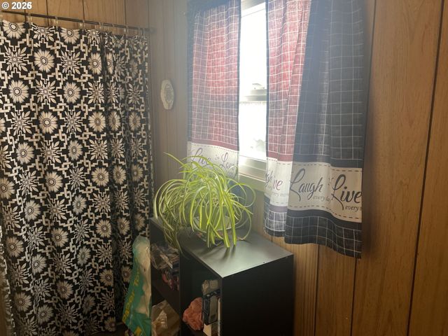 522 Se 199TH Ave, Portland, OR 97233