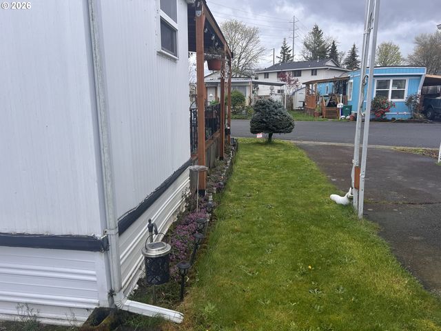 522 Se 199TH Ave, Portland, OR 97233