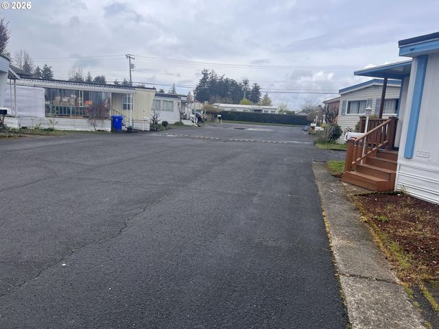 522 Se 199TH Ave, Portland, OR 97233