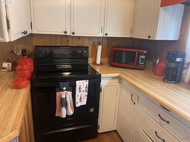 522 Se 199TH Ave, Portland, OR 97233