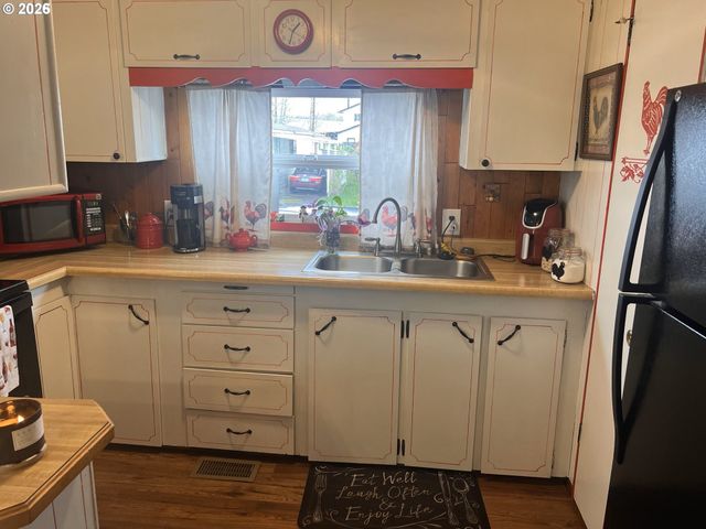 522 Se 199TH Ave, Portland, OR 97233