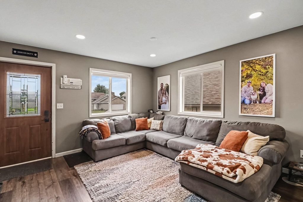 409 Juniper Lane NW, Montgomery, MN 56069 — photo 4