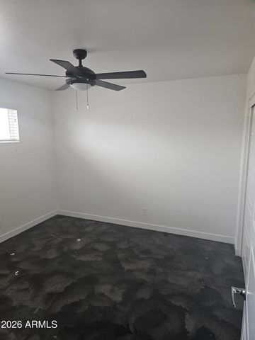 2108 E FAIRMOUNT Avenue 19A, Phoenix, AZ 85016