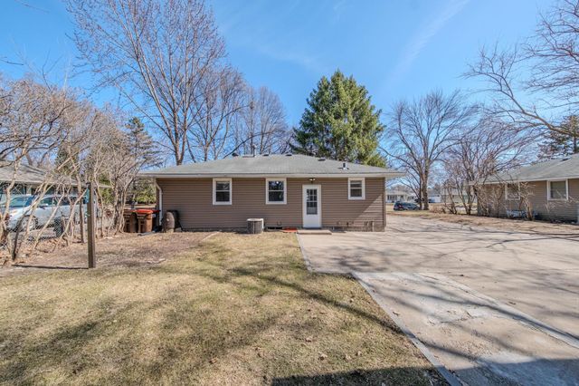 8622 Granada Avenue S, Cottage Grove, MN 55016