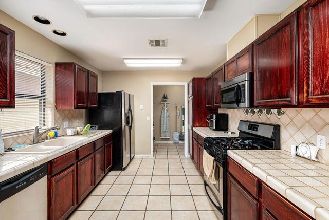 53185 Eisenhower Drive, La Quinta, CA 92253