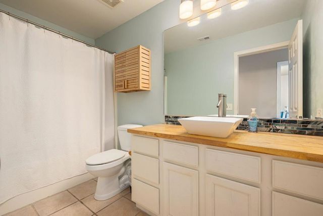 53185 Eisenhower Drive, La Quinta, CA 92253