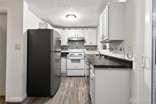 556 Shadowlawn Avenue, Dayton, OH 45419