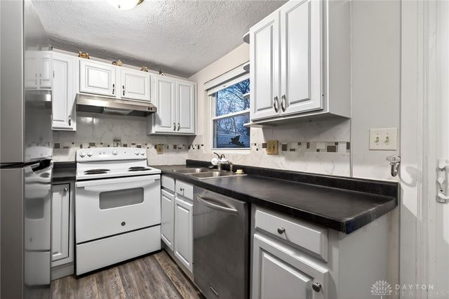 556 Shadowlawn Avenue, Dayton, OH 45419