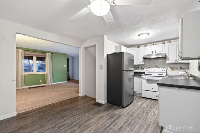 556 Shadowlawn Avenue, Dayton, OH 45419