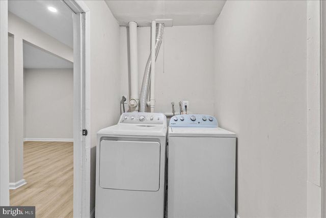 1360 BARNABY TER SE, Washington, DC 20032