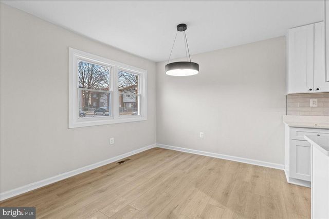 1360 BARNABY TER SE, Washington, DC 20032