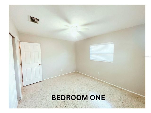 5841 4TH AVENUE N, St Petersburg, FL 33710