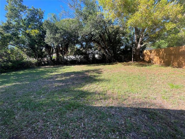 5841 4TH AVENUE N, St Petersburg, FL 33710