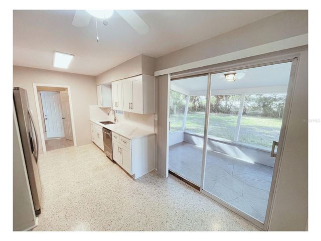 5841 4TH AVENUE N, St Petersburg, FL 33710