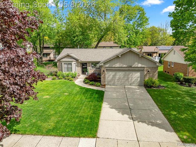 34048 Fonville Drive, Livonia, MI 48152