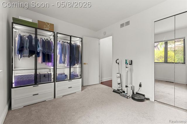 34048 Fonville Drive, Livonia, MI 48152