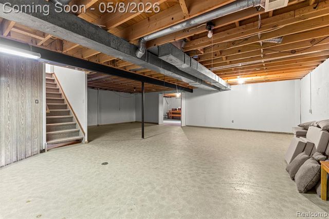 34048 Fonville Drive, Livonia, MI 48152