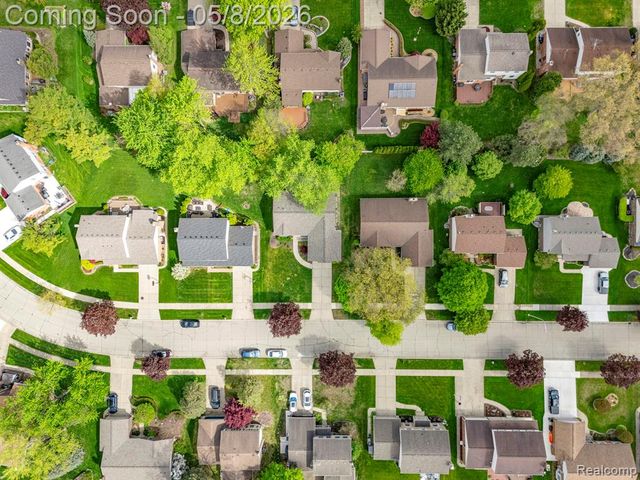 34048 Fonville Drive, Livonia, MI 48152