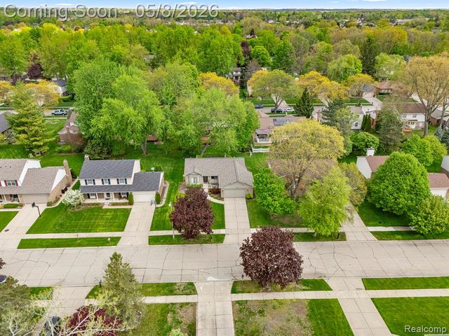 34048 Fonville Drive, Livonia, MI 48152