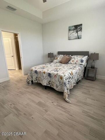 263 Island Breeze Avenue, Daytona Beach, FL 32124