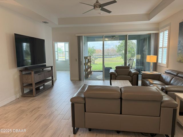 263 Island Breeze Avenue, Daytona Beach, FL 32124