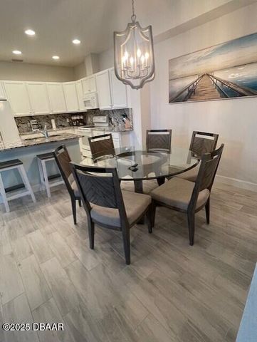 263 Island Breeze Avenue, Daytona Beach, FL 32124