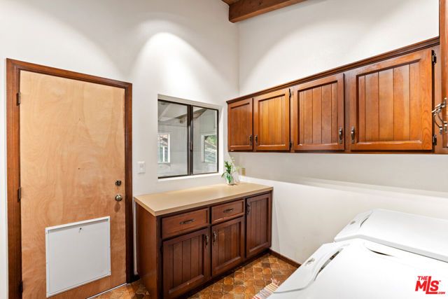 2171 Mckain Street, Calabasas, CA 91302