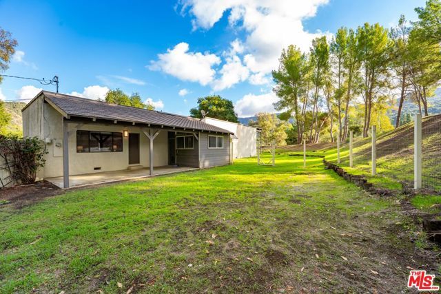 2171 Mckain Street, Calabasas, CA 91302