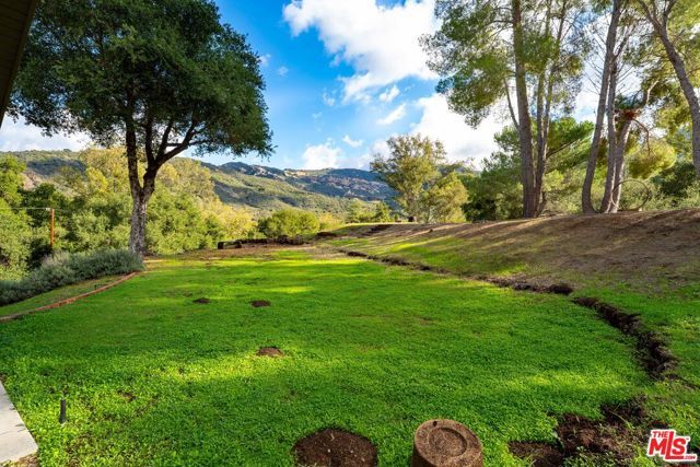 2171 Mckain Street, Calabasas, CA 91302