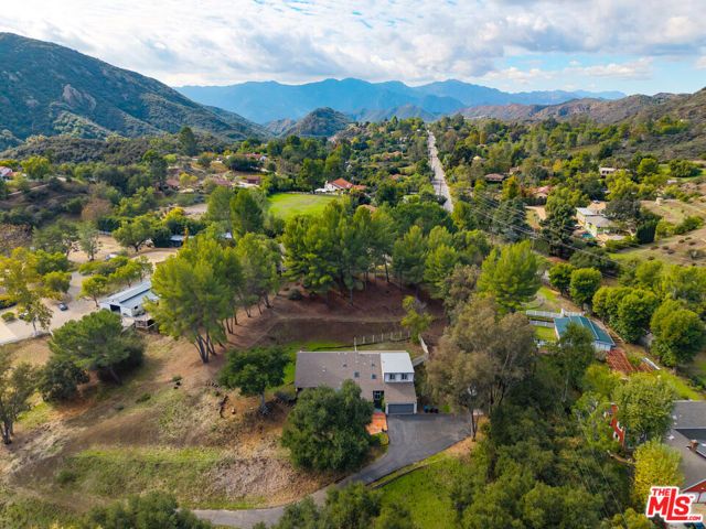 2171 Mckain Street, Calabasas, CA 91302