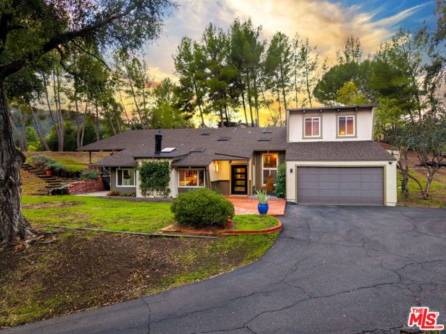 2171 Mckain Street, Calabasas, CA 91302