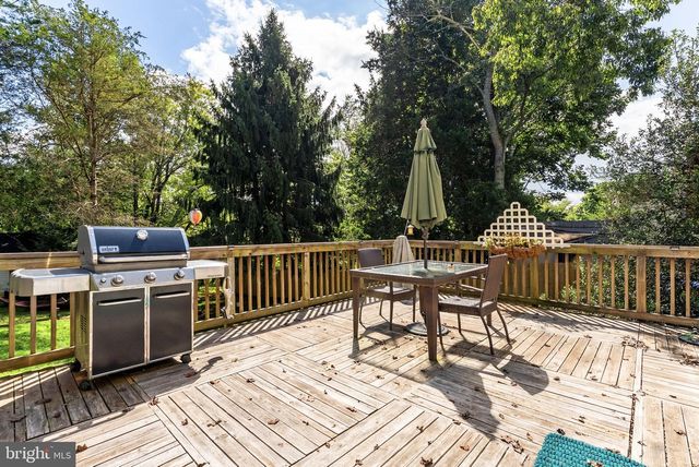 7101 WESTMORELAND DR, Warrenton, VA 20187