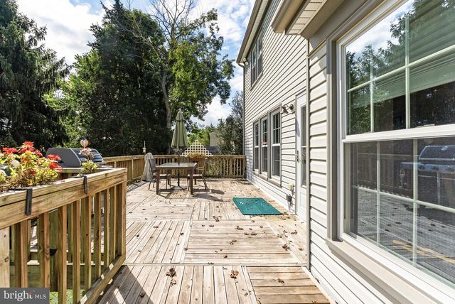 7101 WESTMORELAND DR, Warrenton, VA 20187