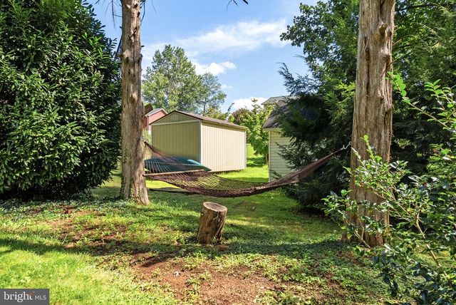7101 WESTMORELAND DR, Warrenton, VA 20187