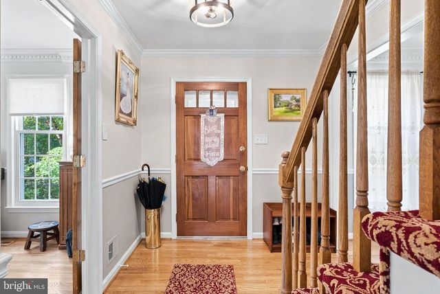 7101 WESTMORELAND DR, Warrenton, VA 20187