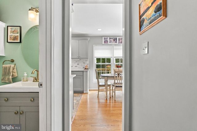 7101 WESTMORELAND DR, Warrenton, VA 20187