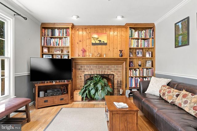 7101 WESTMORELAND DR, Warrenton, VA 20187