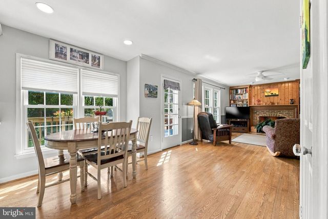 7101 WESTMORELAND DR, Warrenton, VA 20187