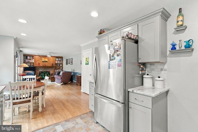7101 WESTMORELAND DR, Warrenton, VA 20187