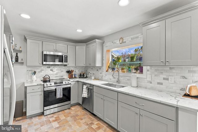 7101 WESTMORELAND DR, Warrenton, VA 20187