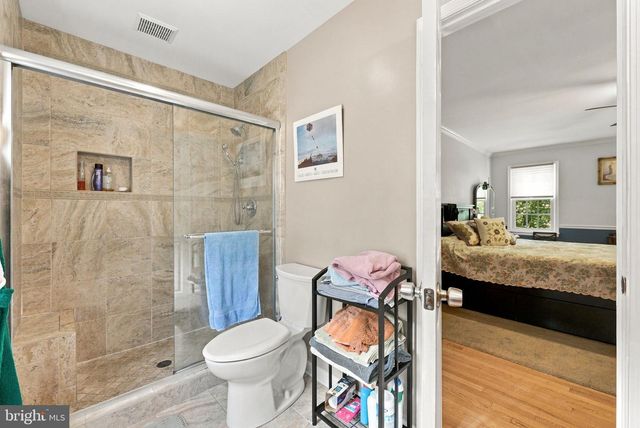 7101 WESTMORELAND DR, Warrenton, VA 20187