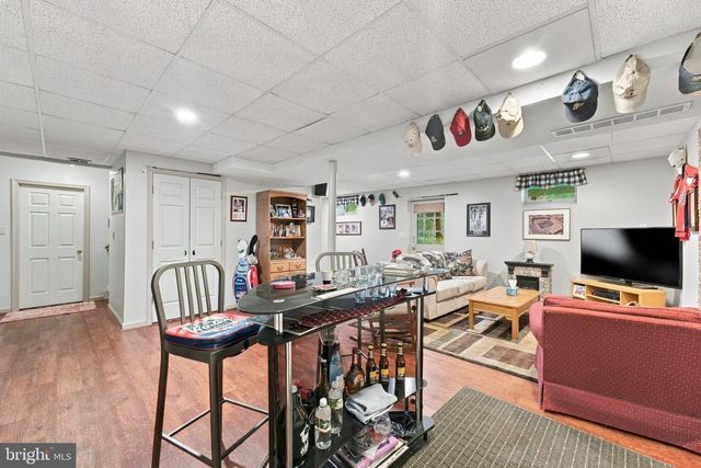 7101 WESTMORELAND DR, Warrenton, VA 20187