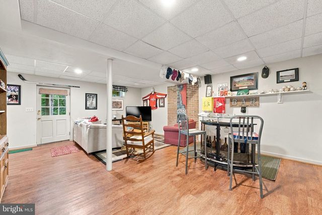7101 WESTMORELAND DR, Warrenton, VA 20187