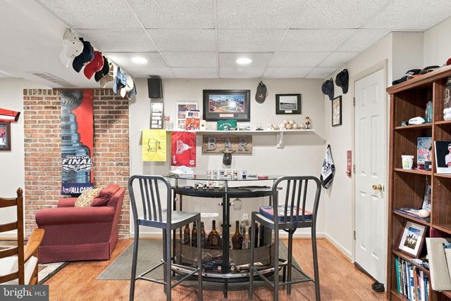 7101 WESTMORELAND DR, Warrenton, VA 20187