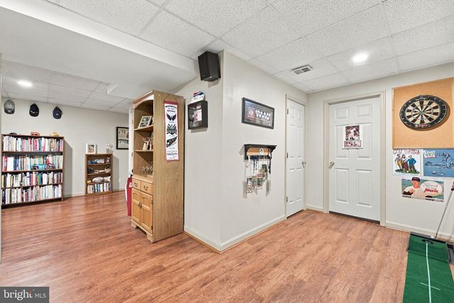 7101 WESTMORELAND DR, Warrenton, VA 20187