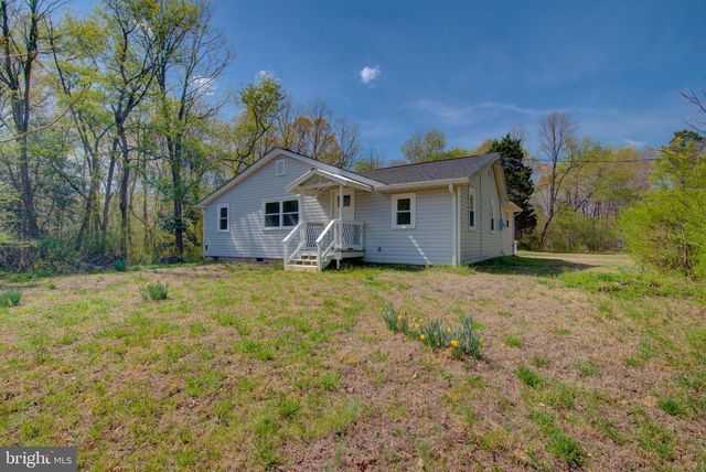 10061 KINGS, Montross, VA 22520