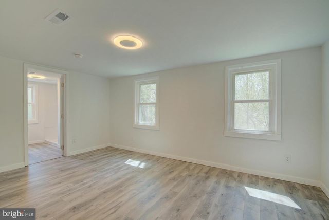 10061 KINGS, Montross, VA 22520
