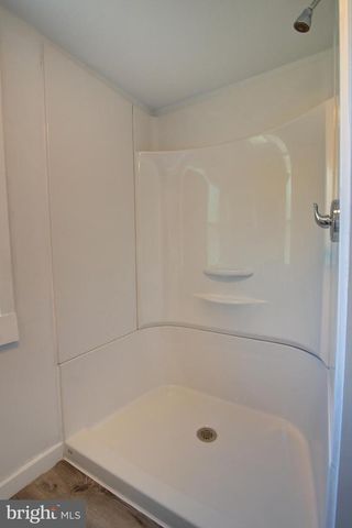 10061 KINGS, Montross, VA 22520